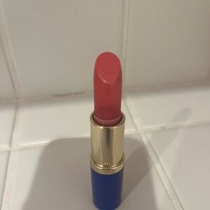 Estee Lauder lipstick creme‎ rouge levres 220 powerful